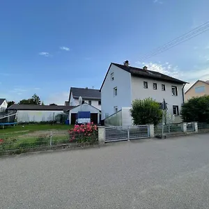 Appartamento Guntia Mit Grossem Garten Günzburg