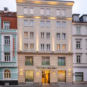 hotellátogatás